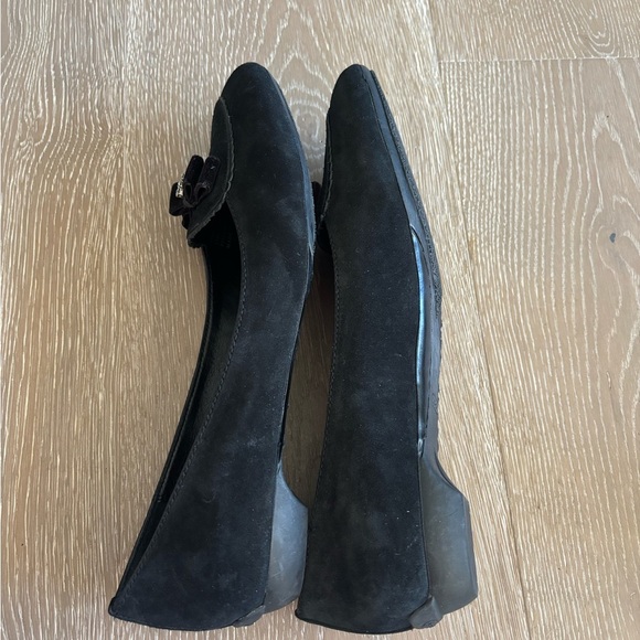 Coach Black Flats with Velvet Bows & Quilted Insole Size 8 EUC - Picture 3 of 8